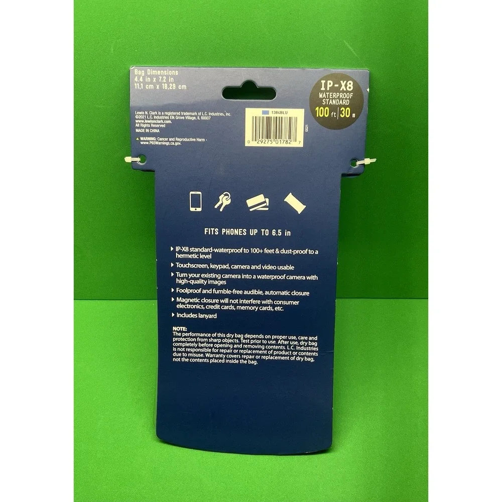 Lewis N. Clark WaterSeals Magnetic Closure Waterproof 100 ft Phone Pouch Blue‎